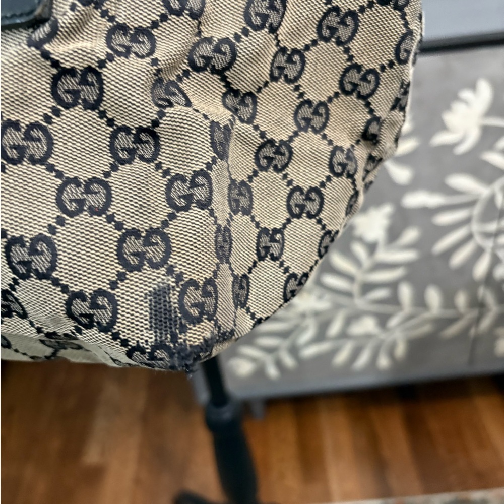 Gucci Beige and Black Women's Tote Bag - Picture 4 of 9